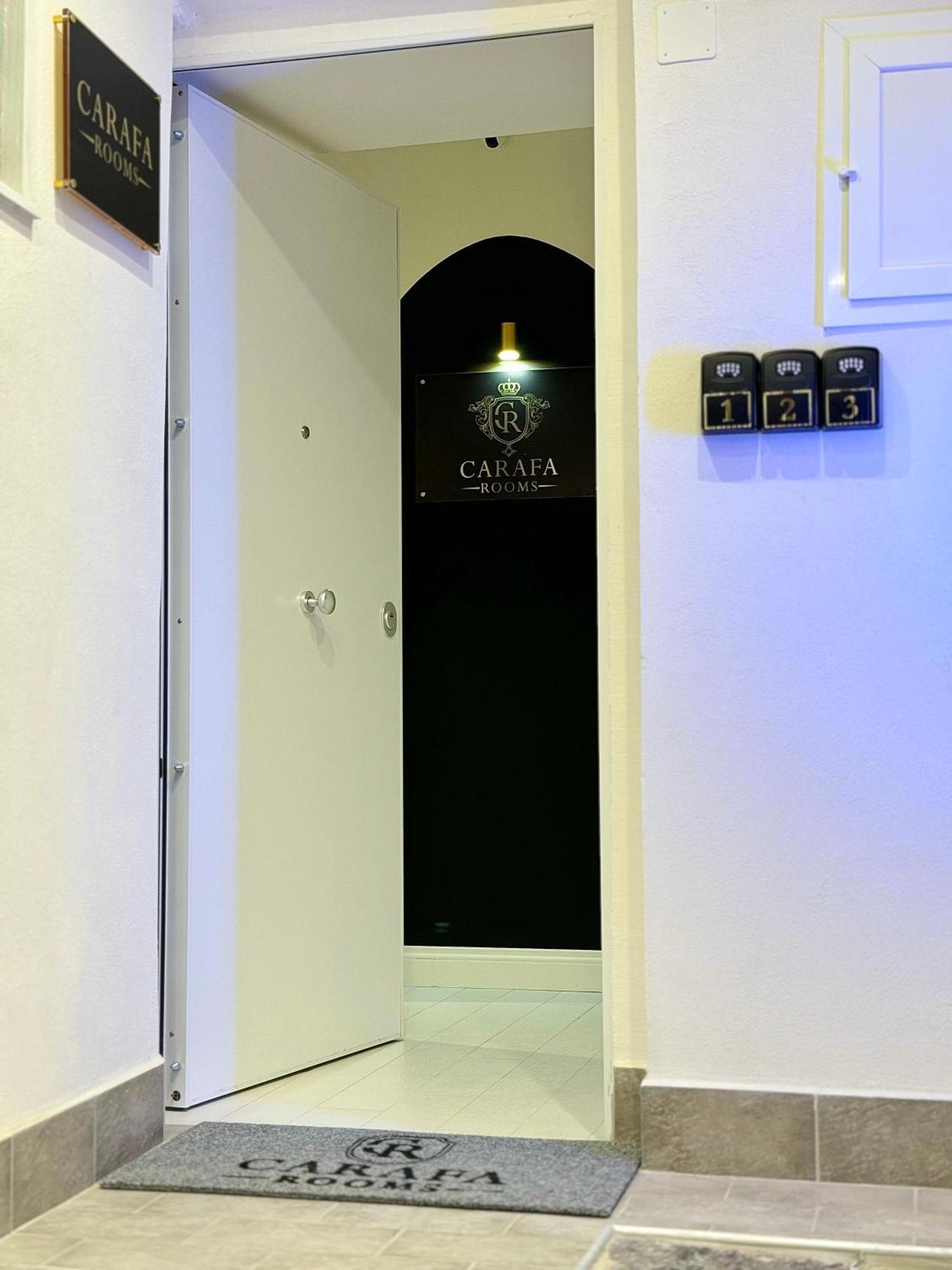 Carafa Rooms ナポリ エクステリア 写真