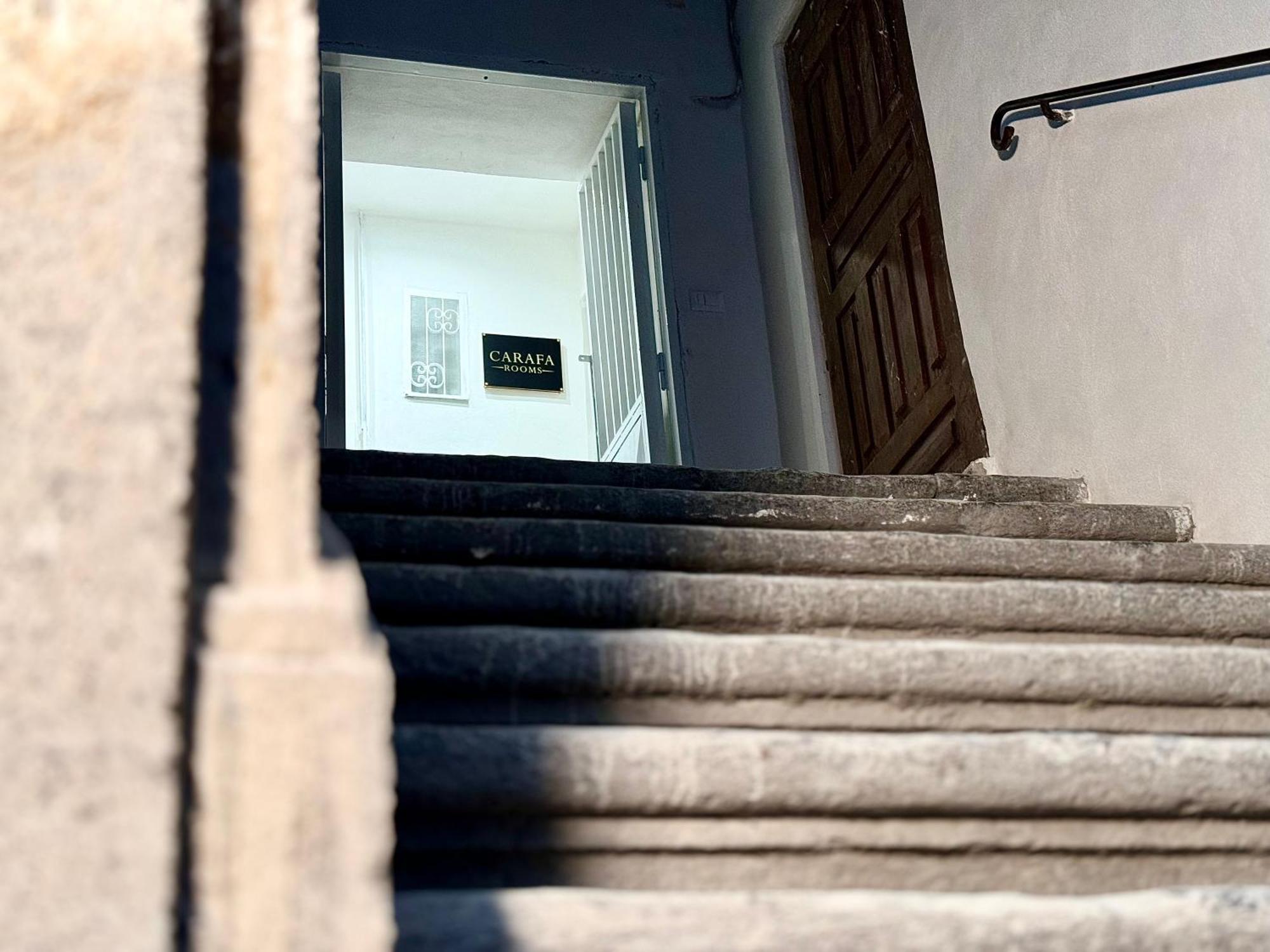 Carafa Rooms ナポリ エクステリア 写真